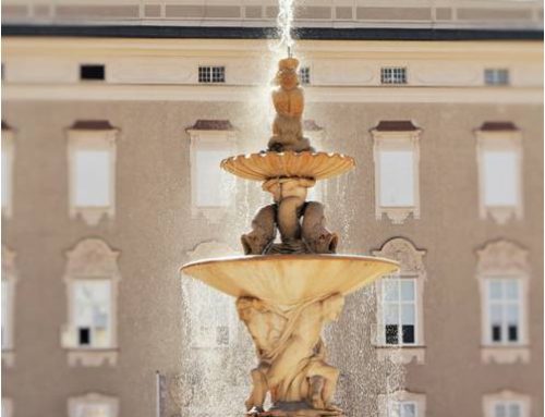 Der Residenzbrunnen- Salzburgs schiefer Brunnen